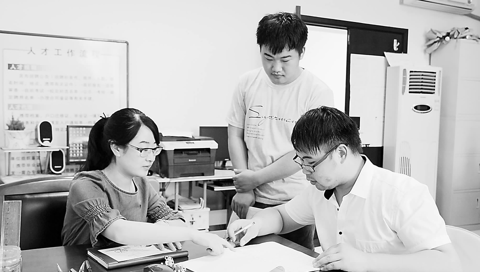 安徽省滁州市定遠(yuǎn)縣為高校畢業(yè)生提供個(gè)性化服務(wù)