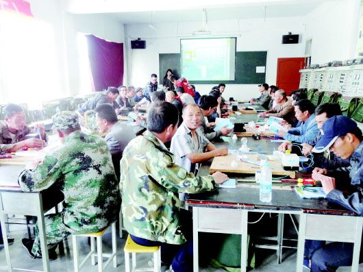 甘肅省定西市安定區(qū)技能培訓(xùn)助農(nóng)踏上致富路