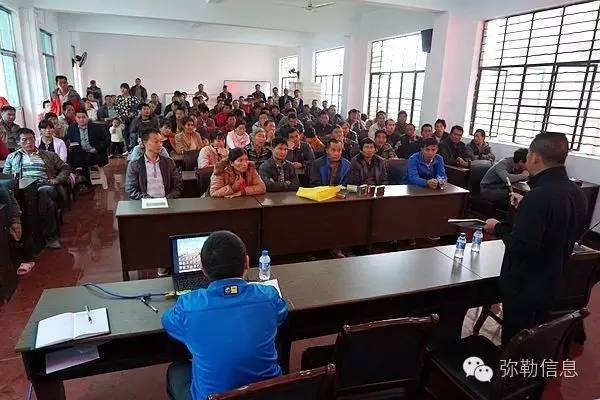 云南省彌勒市江邊鄉(xiāng)“五個精準(zhǔn)”強化貧困戶勞動技能培訓(xùn)