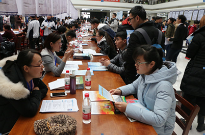 山東省文登區(qū)組織企業(yè)赴東北高校招才滿載而歸