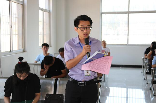 你送崗位 我們送政策——山東省微山縣人社局與企業(yè)“面對(duì)面”解讀惠企政策 你送崗位 我們送政策——山東省微山縣人社局與企業(yè)“面對(duì)面”解讀惠企政策