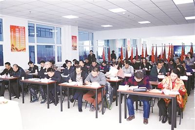 你創(chuàng)業(yè)我扶持！軍轉干部在這里“孵化出殼”