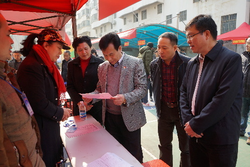 廣西賀州：“三抓三促”實(shí)現(xiàn)就業(yè)招聘工作開(kāi)門紅