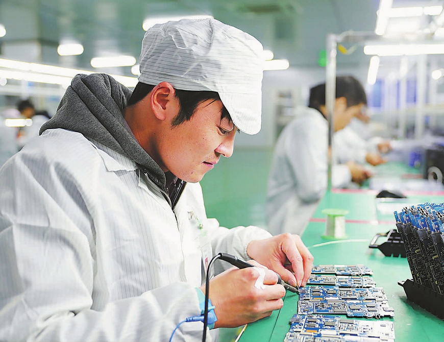 四川華鎣：免費(fèi)培訓(xùn)留住返鄉(xiāng)農(nóng)民工