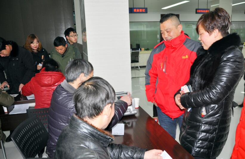 安徽績(jī)溪：歲末年初補(bǔ)貼忙 技能培訓(xùn)笑顏開