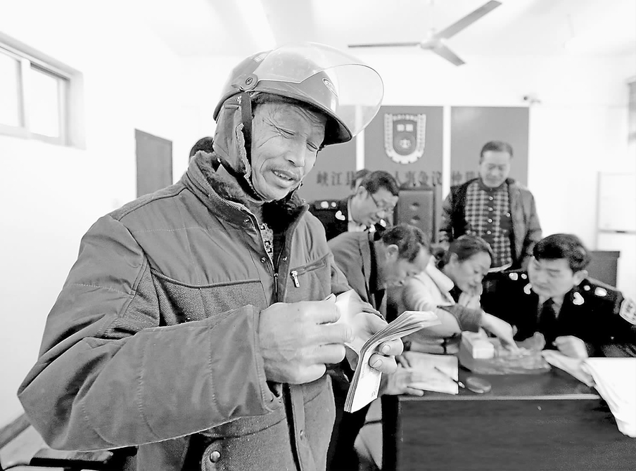 江西峽江：“冬日暖陽”助農(nóng)民工討薪