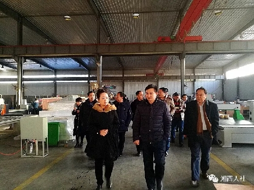 山東濟南：湘西州人民政府副州長向清平率隊到濟南市開展勞務協(xié)作對接工作