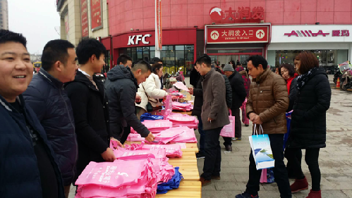 安徽明光：正月初五啟動農(nóng)民工專場招聘活動 