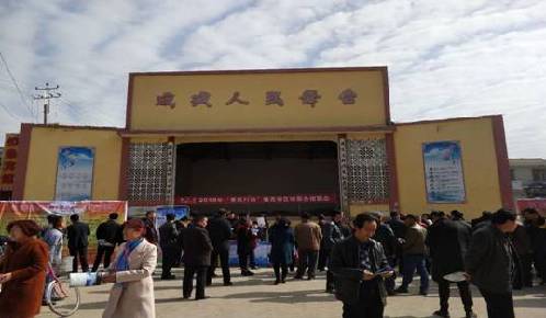 寧夏大武口：靜寧縣2018“春風行動”暨西部區(qū)域聯(lián)合招聘會火熱進行中