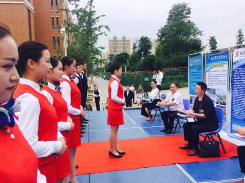 2017年技工院校畢業(yè)生就業(yè)率達(dá)97%以上