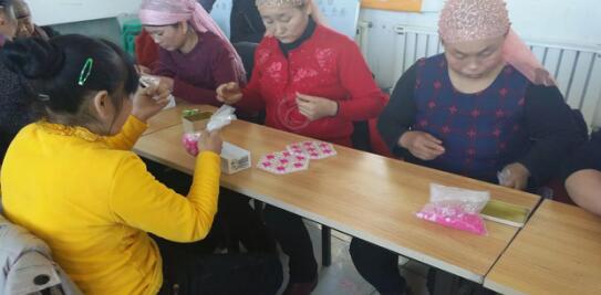 新疆吉木薩爾：實施就業(yè)扶貧，送技能下鄉(xiāng)