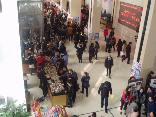 江西省蛟河市科學(xué)謀劃促“春風(fēng)” 圍繞產(chǎn)業(yè)促就業(yè)