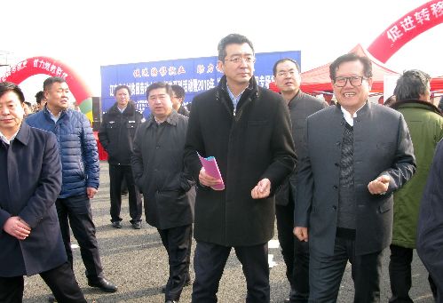 遼寧省2018年農(nóng)村貧困勞動(dòng)力就業(yè)幫扶系列活動(dòng)在朝陽(yáng)縣成功啟動(dòng)