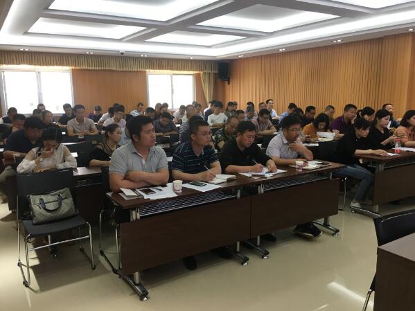 江西石城：召開迎接省保障農(nóng)民工工資支付考核檢查工作布置會(huì)