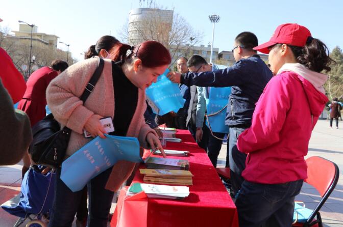 甘肅甘州：開展“農(nóng)民工法治宣傳教育日”活動
