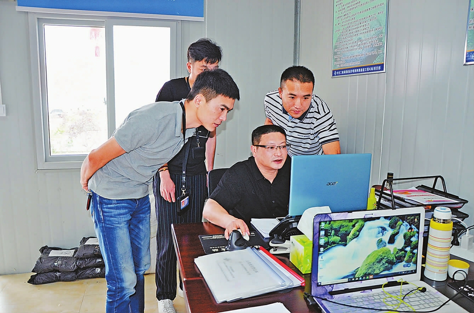 福建省寧德市實地核查保障農(nóng)民工工資支付情況