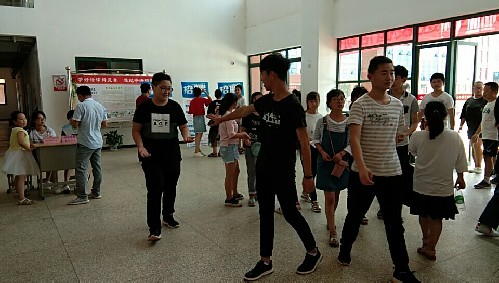 江西省永修縣2018年就業(yè)進(jìn)校園活動(dòng)：筑夢(mèng)未來(lái)，與你同行