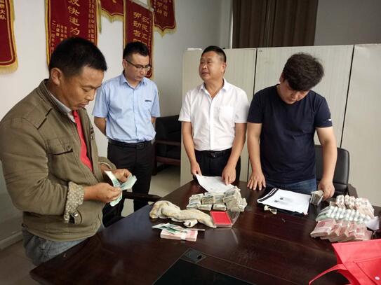 安徽靈璧：快速為民工追回工資15萬(wàn)元