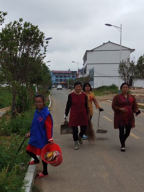 江西省弋陽(yáng)縣扶貧公益性崗位助殘疾人就業(yè)增收