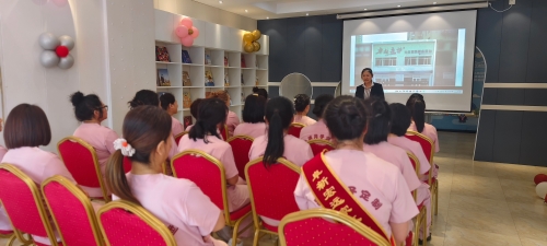 阜鄉(xiāng)家務(wù)師家政勞務(wù)品牌照片6