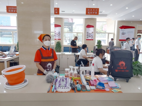 吉林省小棉襖家政勞務(wù)品牌照片5